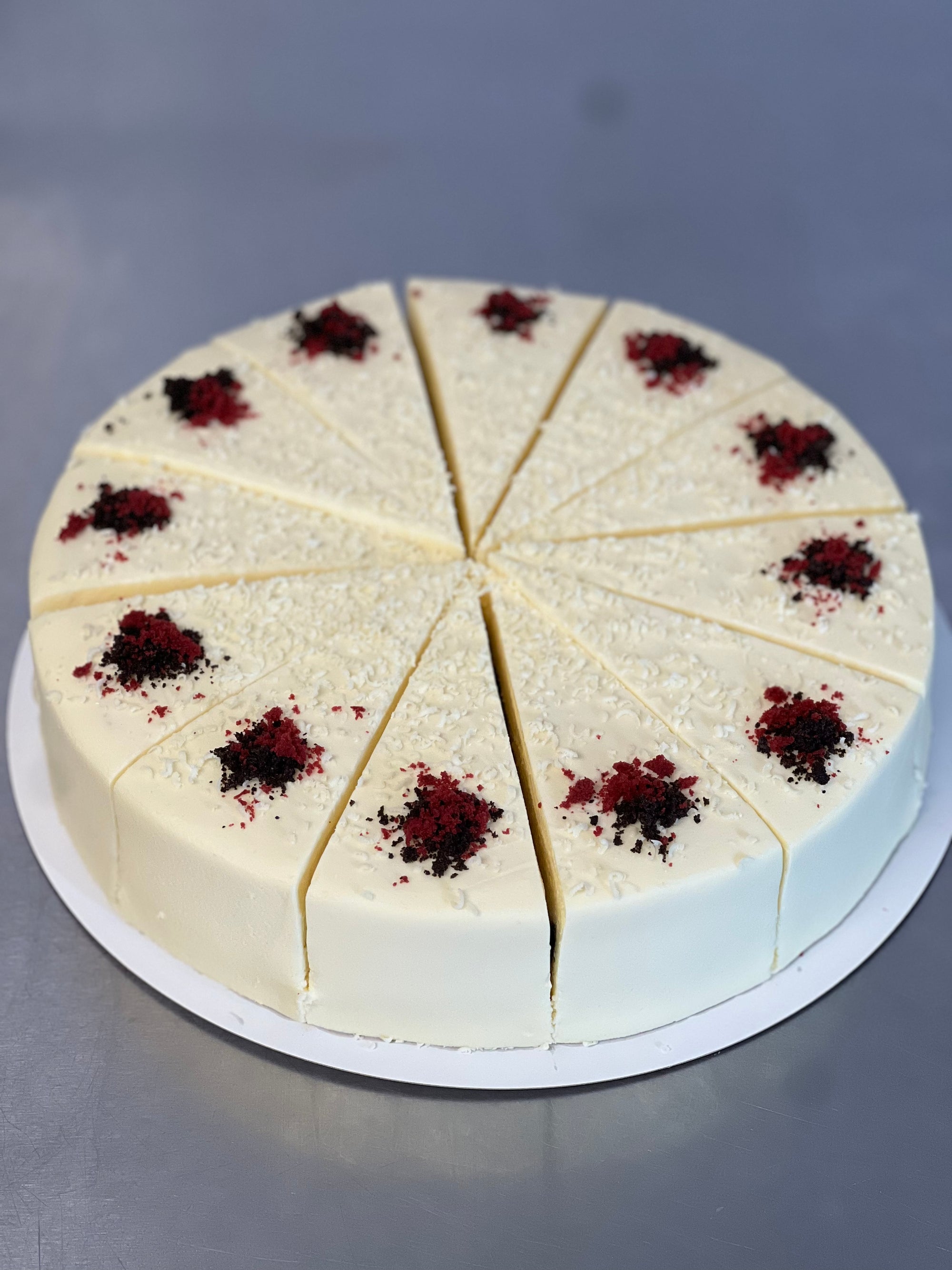 Oreo Red Velvet Cheesecake